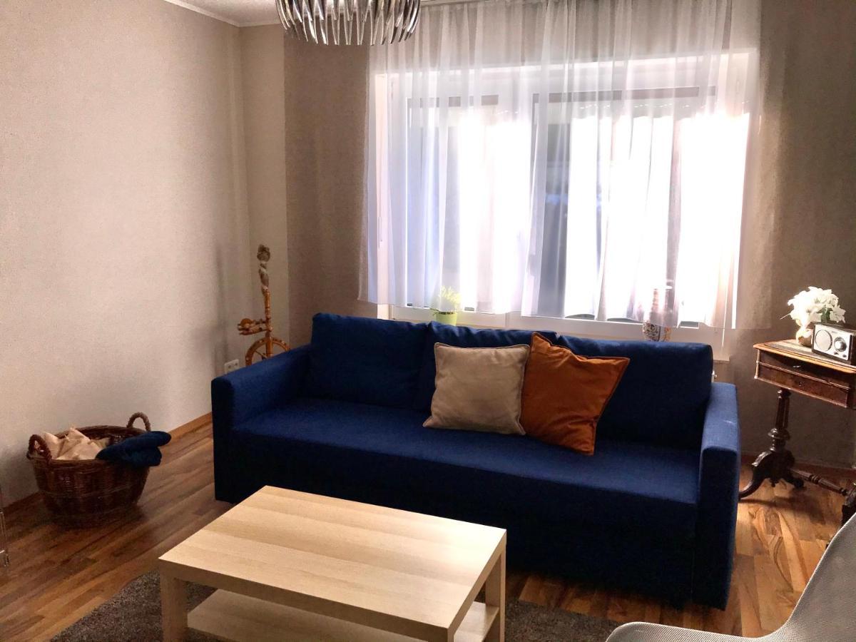 Ferienwohnung Von Paris Петерсберг Экстерьер фото